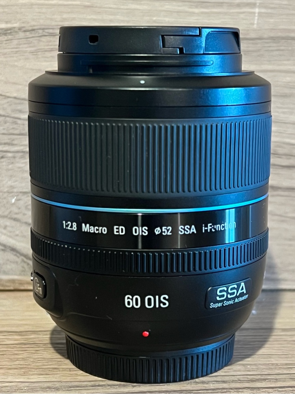 Samsung NX 60mm F2.8 Macro ED OIS SSA i-Function Lens